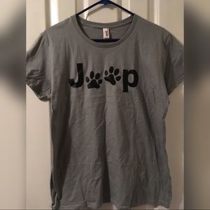 Jeep paw print T-shirt